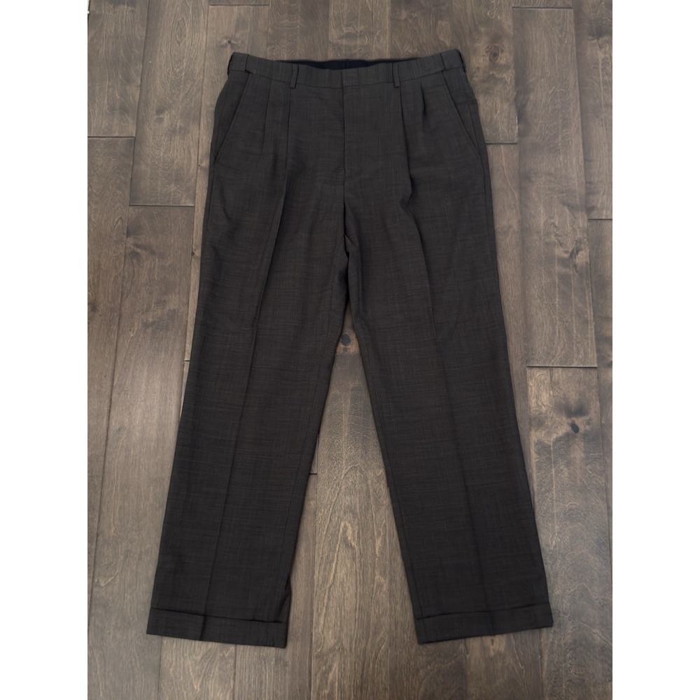 Haggar Mens Brown Pleated Front Dress Wool Pants Size 38X32 Expandable Waist